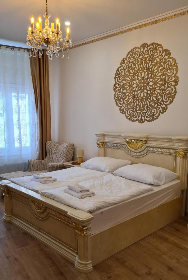 Hotel Union Louny Bagian luar foto