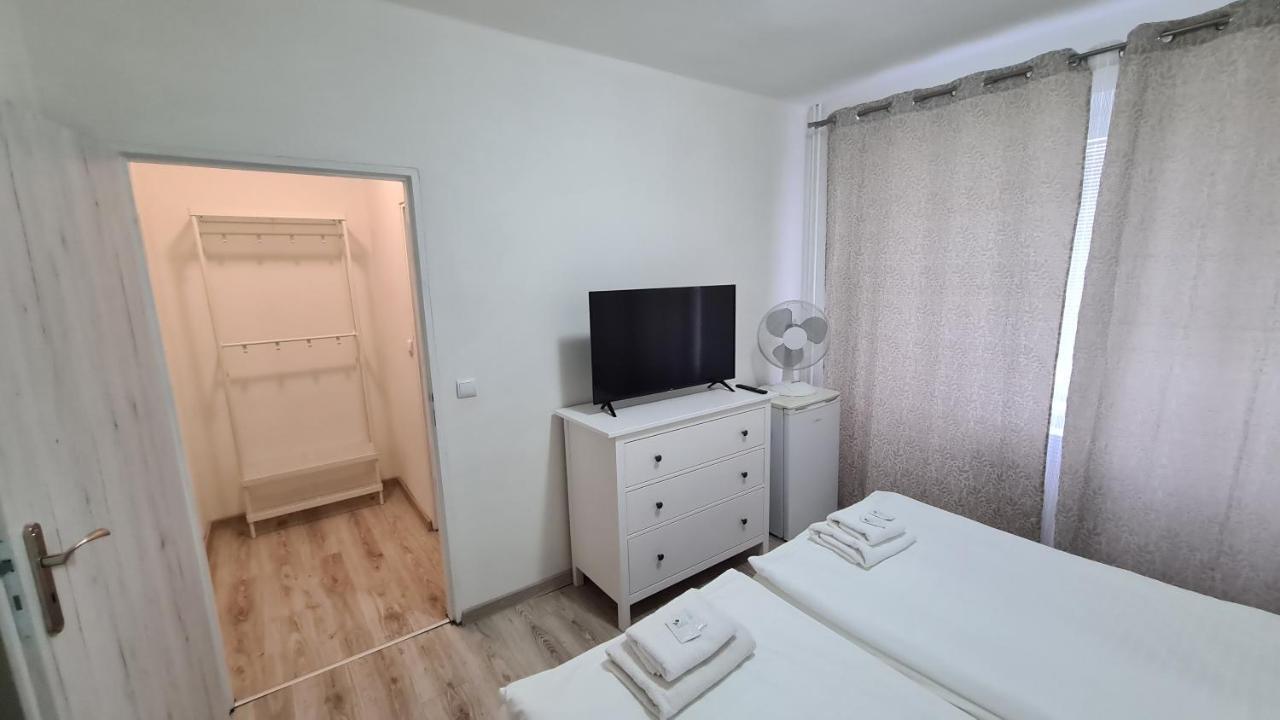 Hotel Union Louny Bagian luar foto