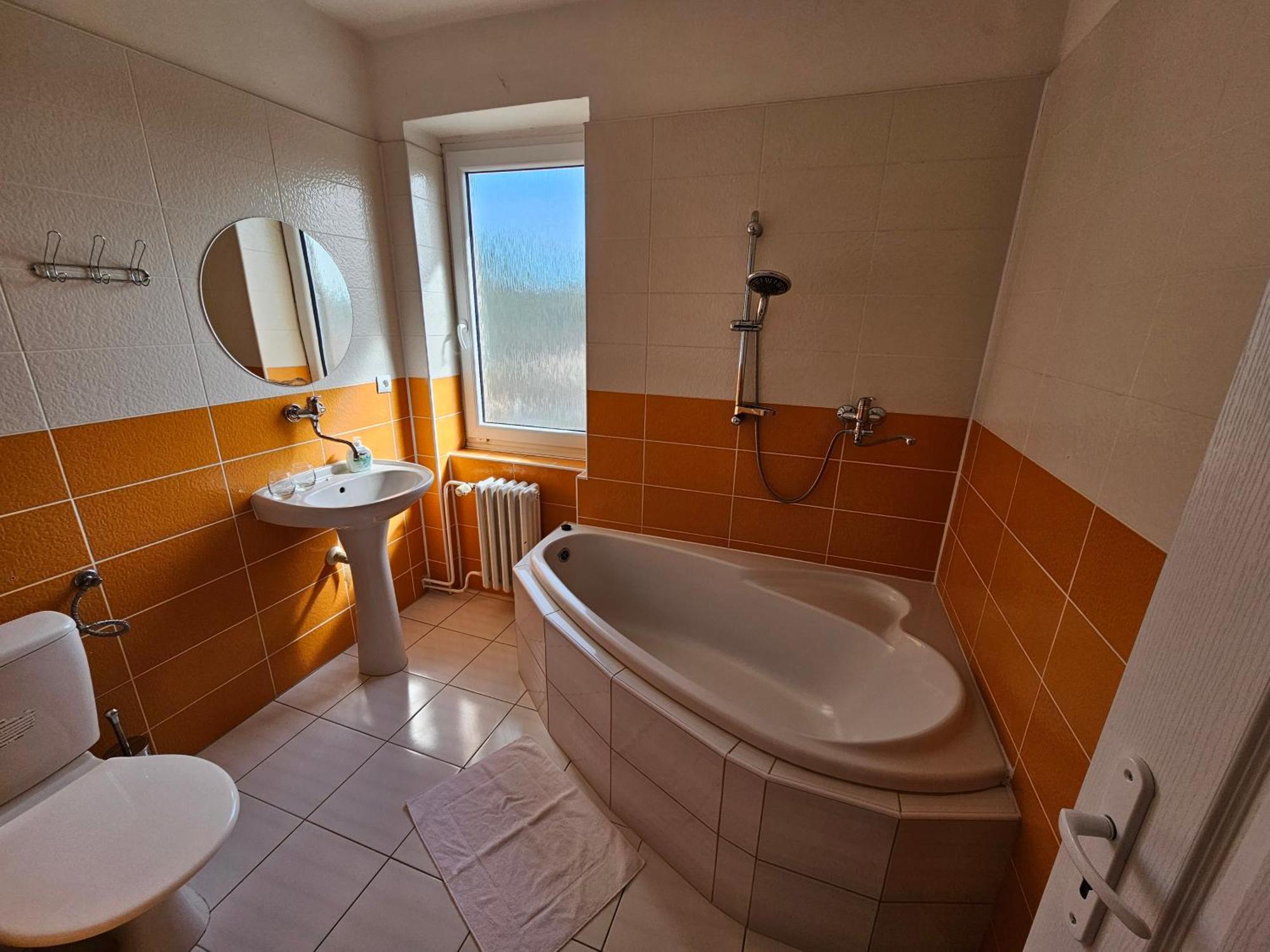 Hotel Union Louny Bagian luar foto