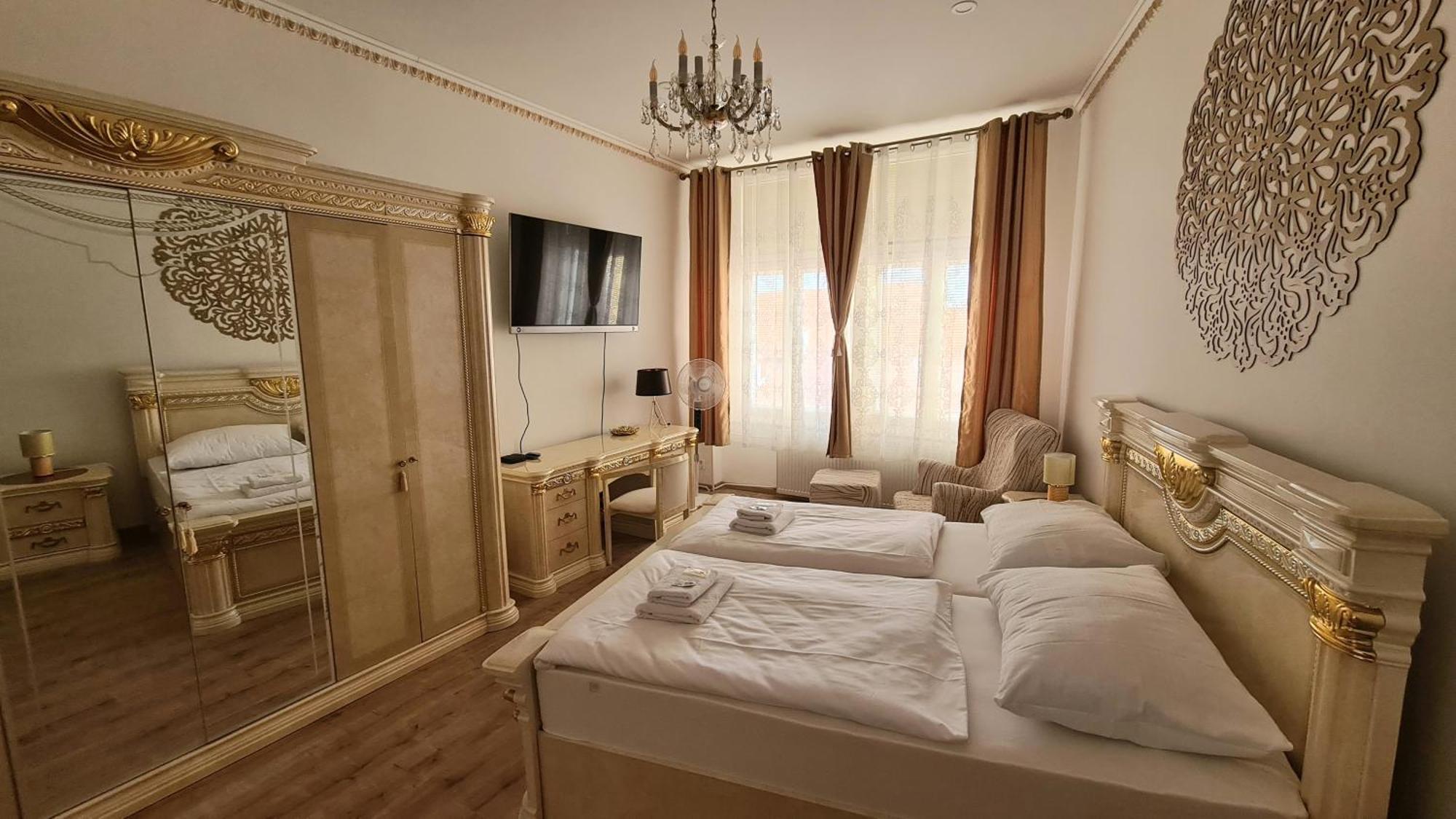 Hotel Union Louny Ruang foto
