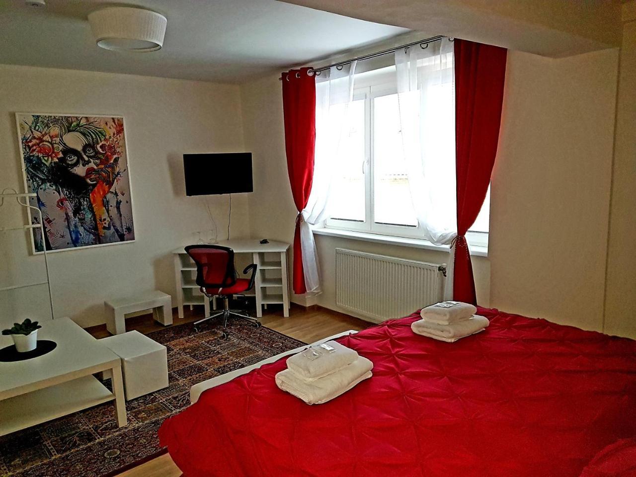 Hotel Union Louny Bagian luar foto