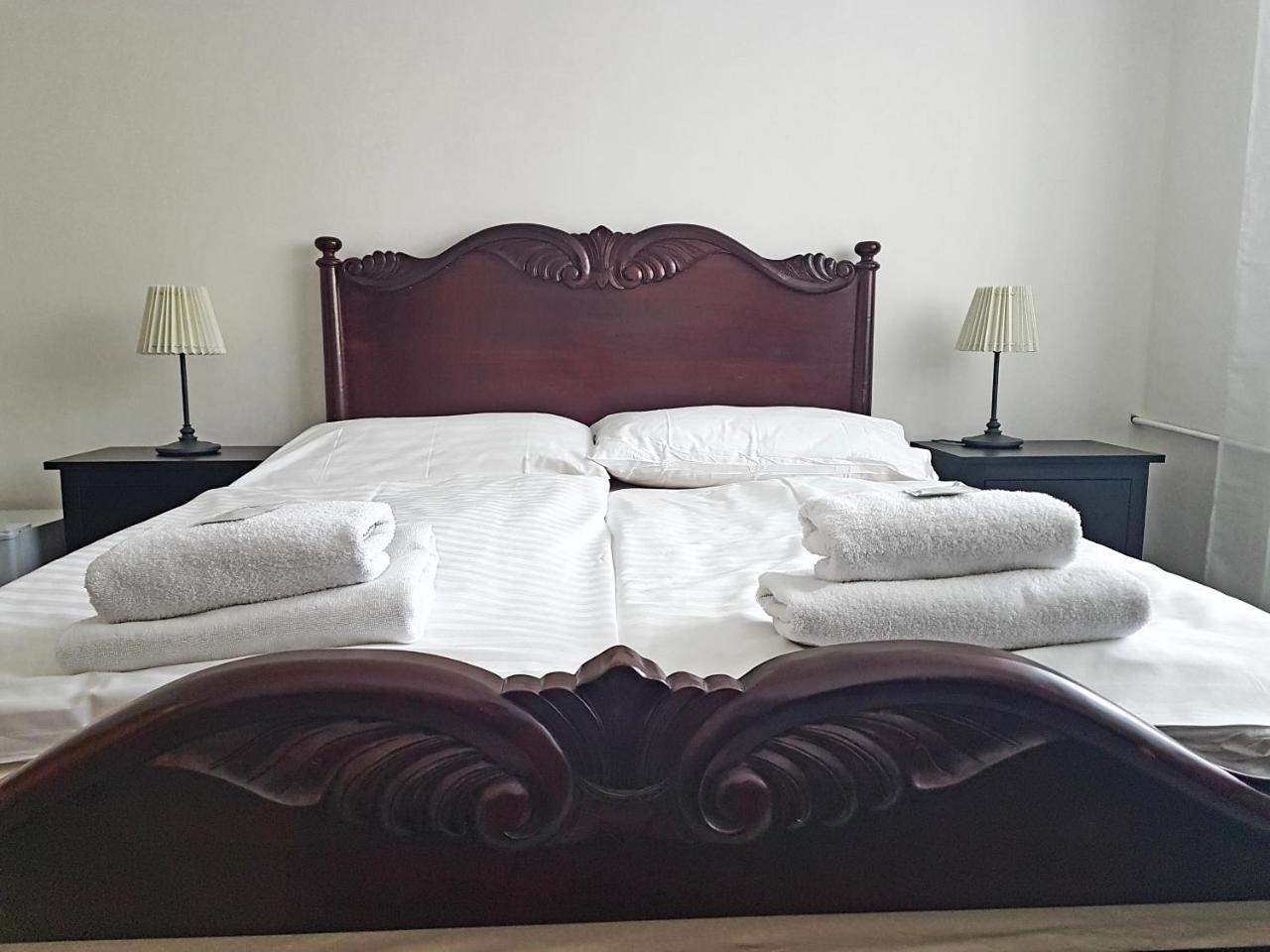 Hotel Union Louny Bagian luar foto