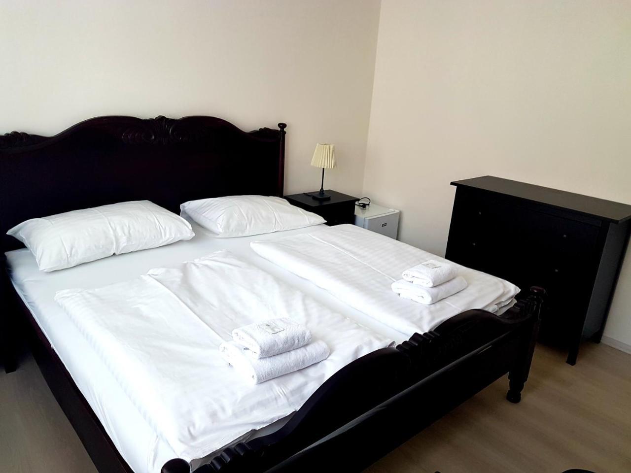Hotel Union Louny Bagian luar foto