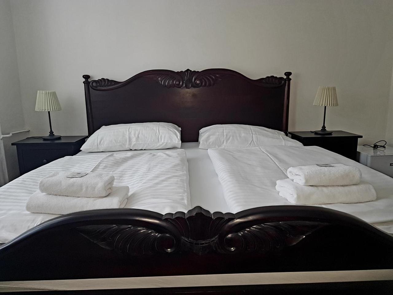 Hotel Union Louny Bagian luar foto